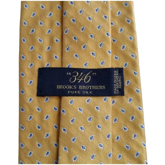 Brooks Brothers 346 Silk Tie Yellow Geometric Print Classic Preppy - Picture 4 of 4